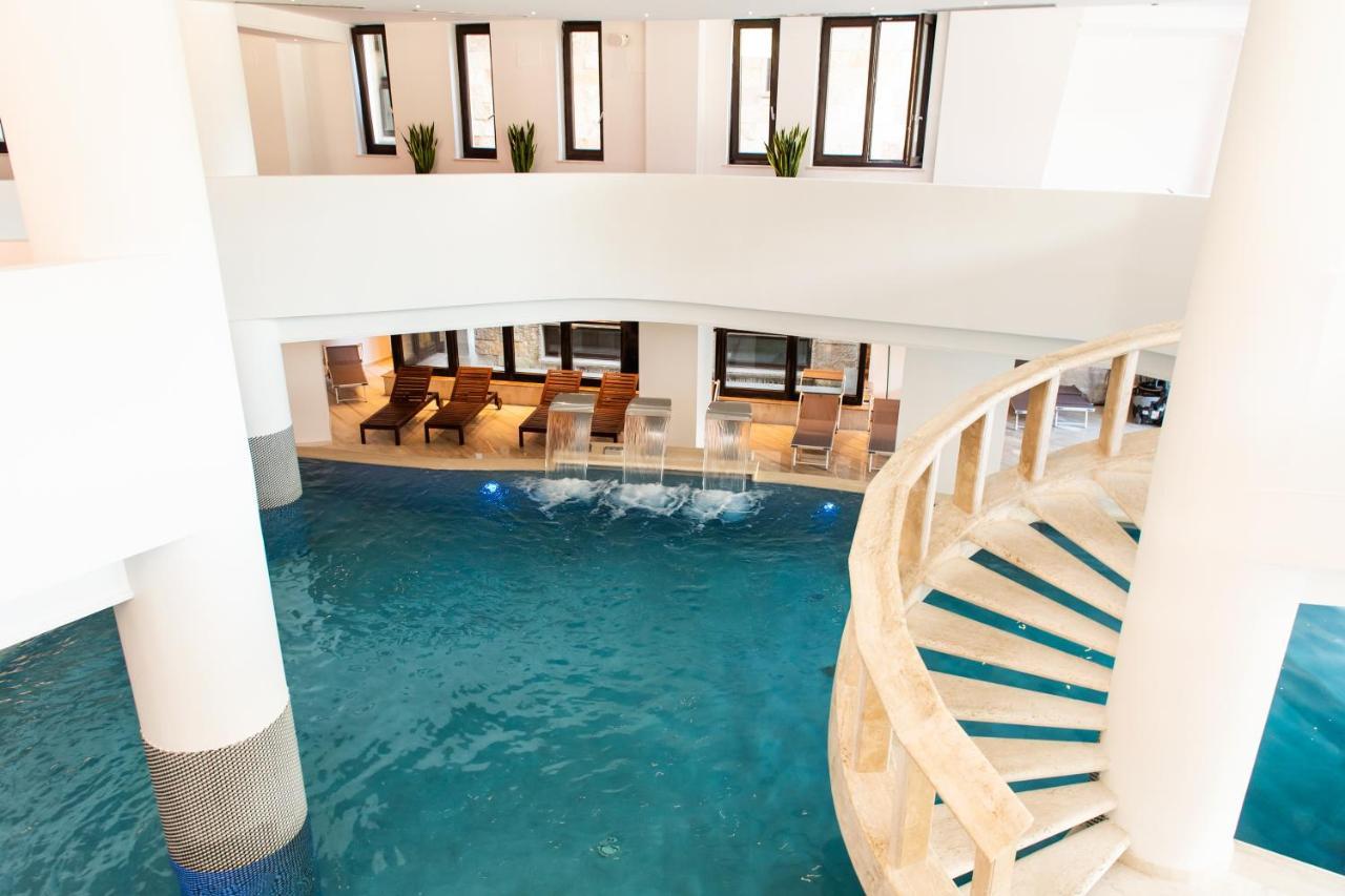 Aqua Montis Resort & Spa Rivisondoli Buitenkant foto